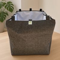 Ver: Cama de Living Soil cuadrada, de tela geotextil, con asas y forro impermeable blanco