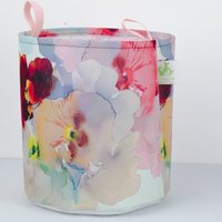 Ver: Maceta sublimada con estampa de flores en acuarela pastel